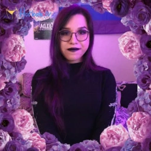 𝔱𝔥𝔢 𝔅𝔯𝔞𝔱 𝔔𝔲𝔢𝔢𝔫 🖤💀🏳️‍⚧️