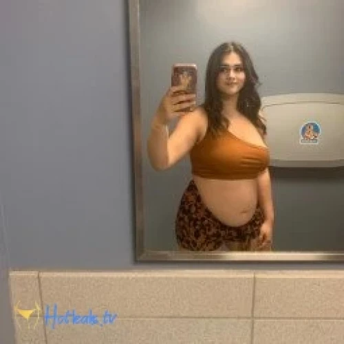 Megan LovesCake 🍰🍽