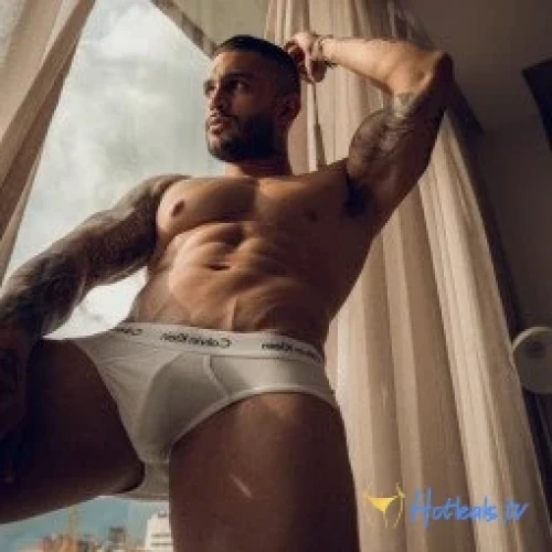 Julian Chase Free Content