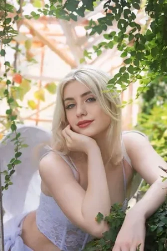 Aliceinwonderland_xo