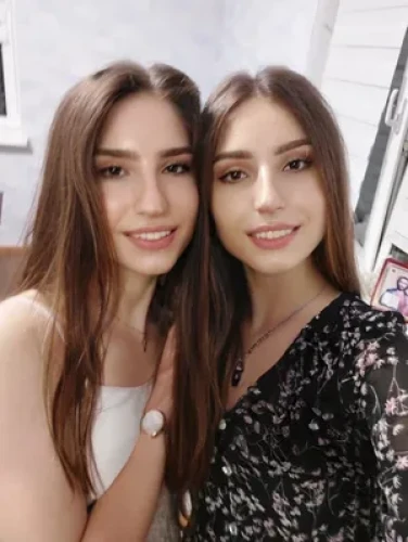 Ukrainiantwins