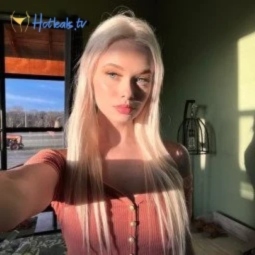 Alyssa 🌸  pretty pink pussy 🐱