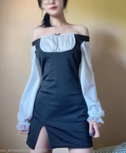 Mia (มีอา) 🐰