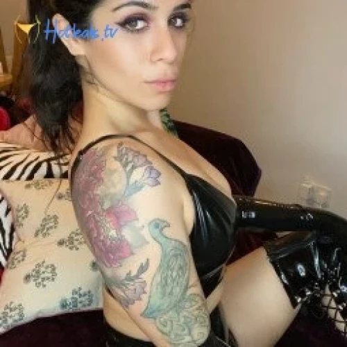 Mistress Sophia Sahara | Dominatrix