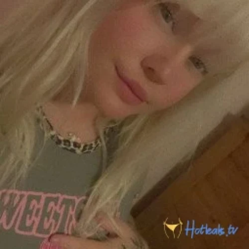 ძᥲіsᥱᥲ- і ᴊᴜsᴛ ɢʀᴀᴅᴜᴀᴛᴇᴅ! FREE OF